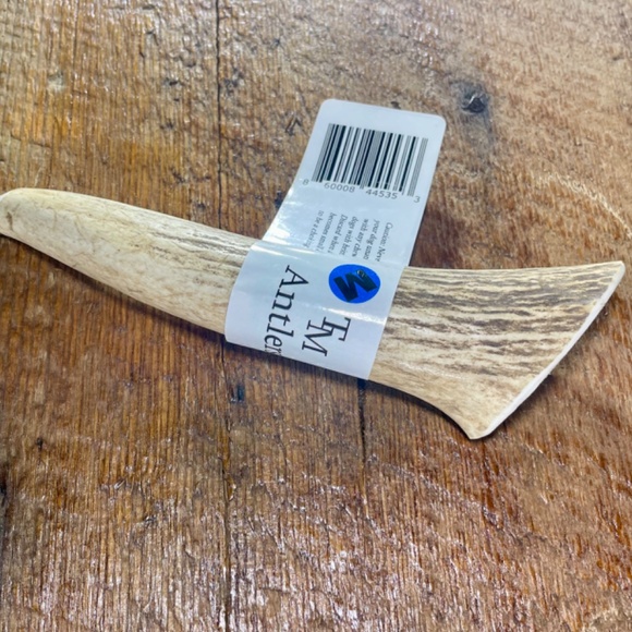 Elk Antler Whole Dog Chew - Size Medium - Picture 2 of 2